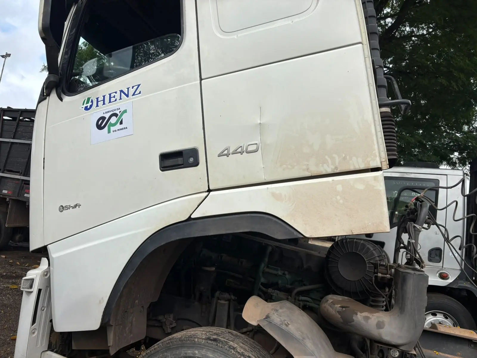 Módulo de motor de caminhão é furtado às margens da BR-040, em Carandaí